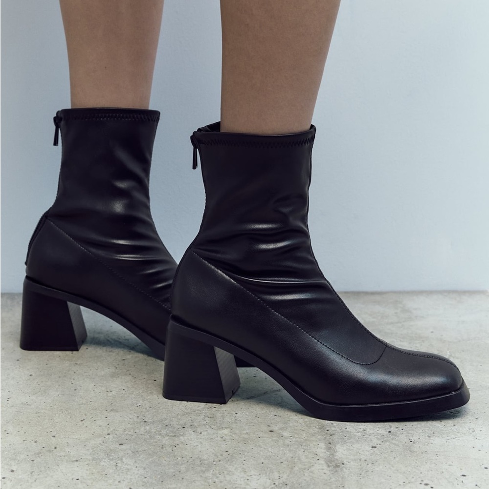 Stretch Ankle Block Heel Bootie